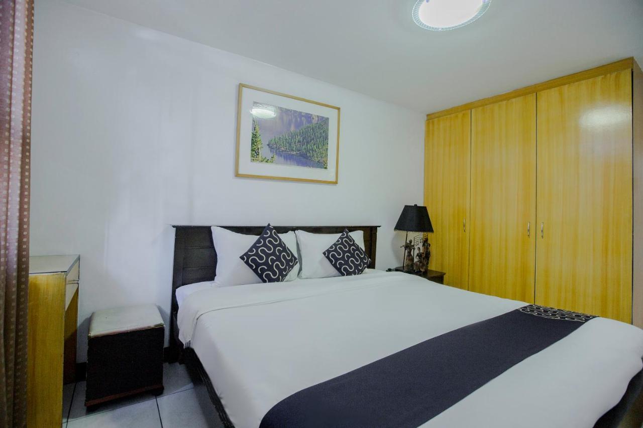Newgrange Condotel Bandar Quezon Luaran gambar