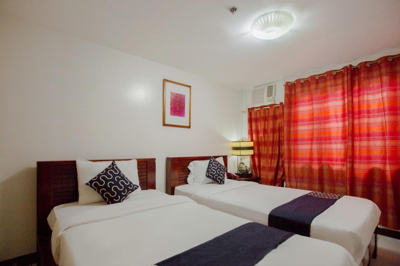 Newgrange Condotel Bandar Quezon Luaran gambar