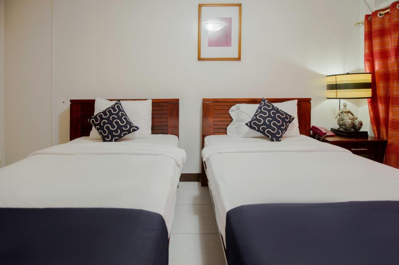 Newgrange Condotel Bandar Quezon Luaran gambar